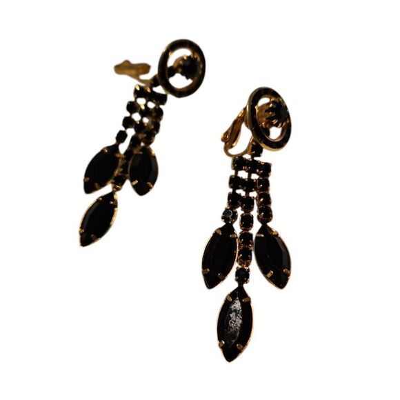 Clipon Vintage Black and Gold Earings see measurements - Picture 1 of 5